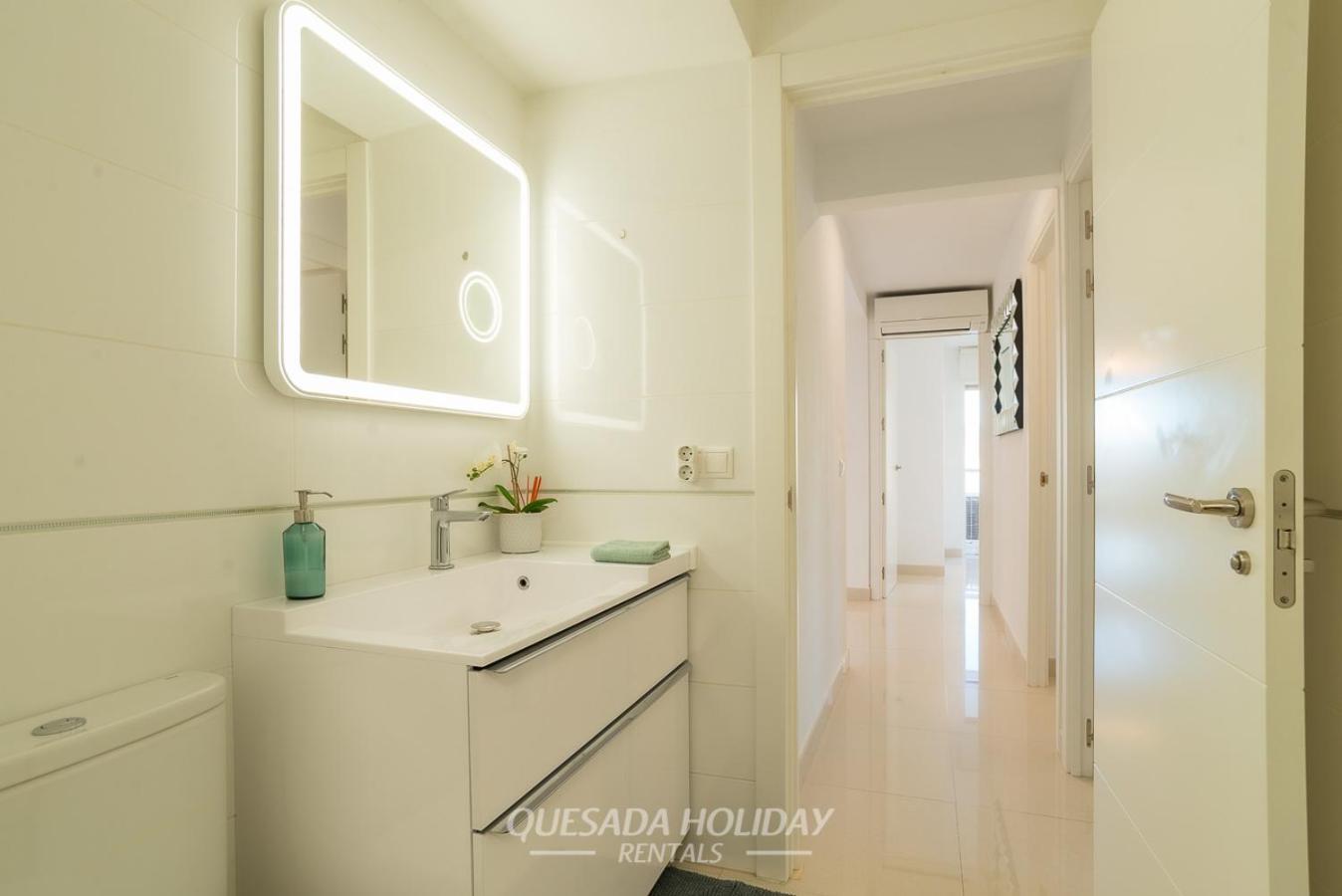 La Perla Benidorm Apartment Seaview & Pool Levante Beach Екстер'єр фото